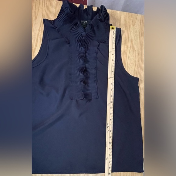 J.Crew 100% Ruffle Bow Sleeveless Blouse Size dark navy Large - Picture 4 of 7